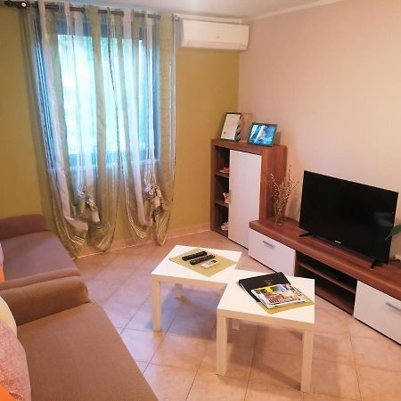 Apartment Oliva プーラ エクステリア 写真
